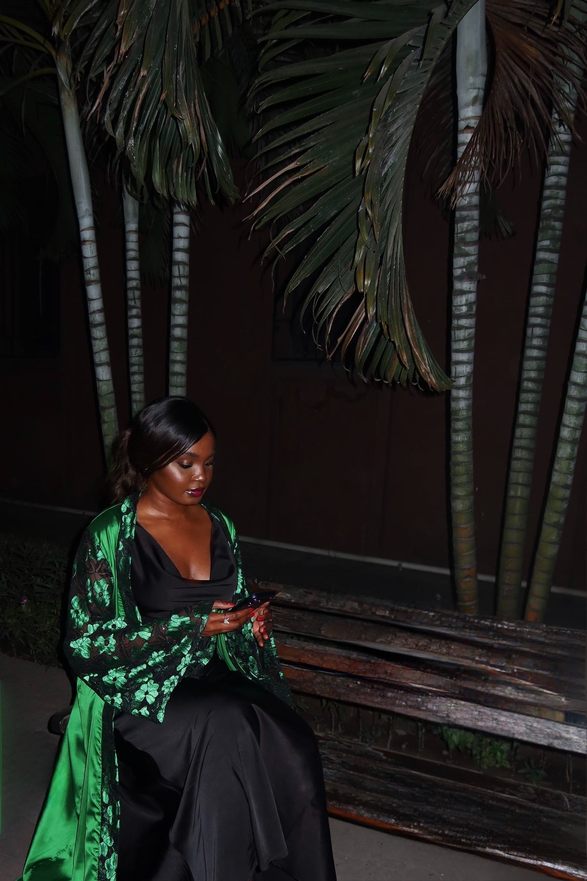 Kimono Eden, parements en dentelle et ceinture en satin – Malkia Studio